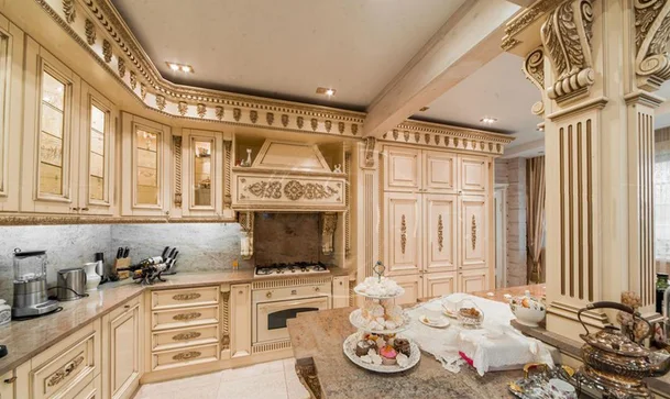 کابینت آشپزخانه سلطنتی