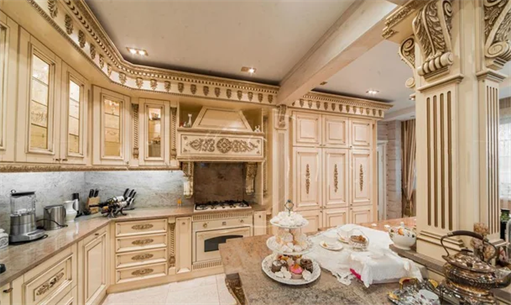کابینت آشپزخانه سلطنتی